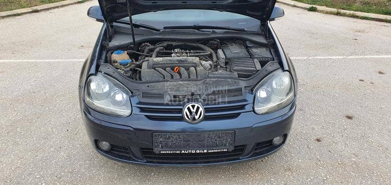 Volkswagen Golf 5 4// M O T I O N