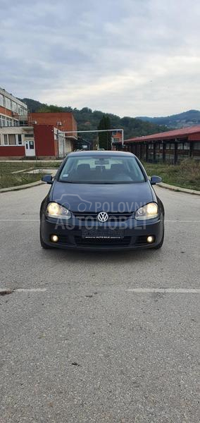 Volkswagen Golf 5 4// M O T I O N