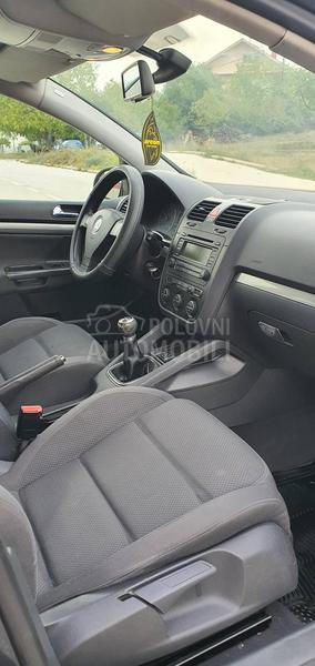 Volkswagen Golf 5 4// M O T I O N