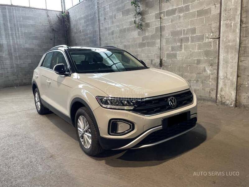 Volkswagen T-Roc tsi rest model