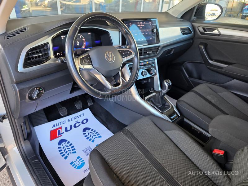 Volkswagen T-Roc tsi rest model