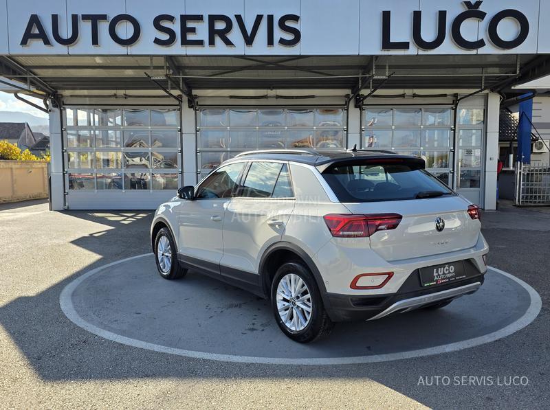 Volkswagen T-Roc tsi rest model
