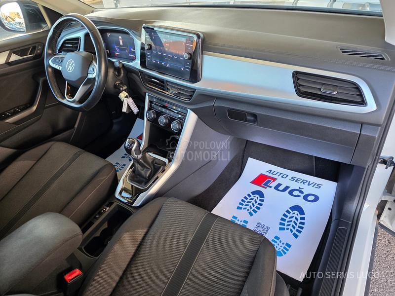 Volkswagen T-Roc tsi rest model