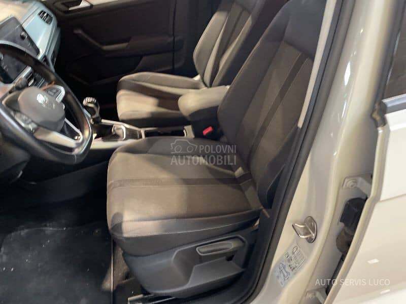 Volkswagen T-Roc tsi rest model