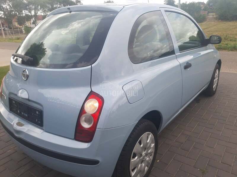 Nissan Micra 