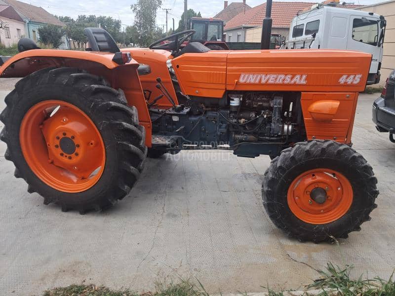 Universal 445
