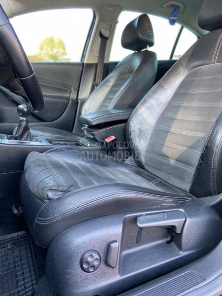 Volkswagen Passat B6 2.0 8v HIGHLINE