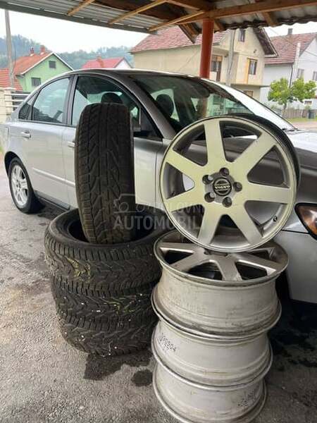 Volvo S40 2.0