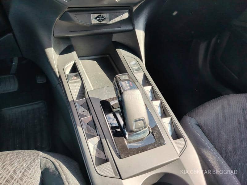 Citroen DS3 1.2 puretech Chic AT