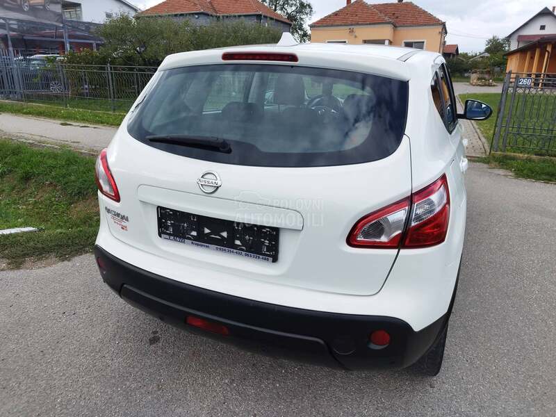 Nissan Qashqai 1.6