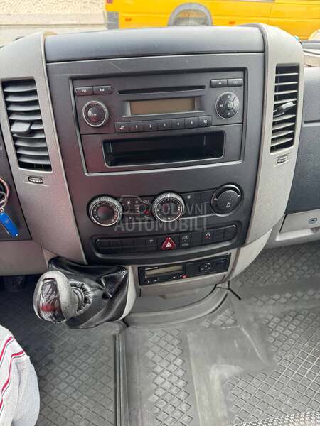 Mercedes Benz Sprinter 