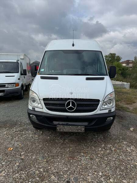 Mercedes Benz Sprinter 
