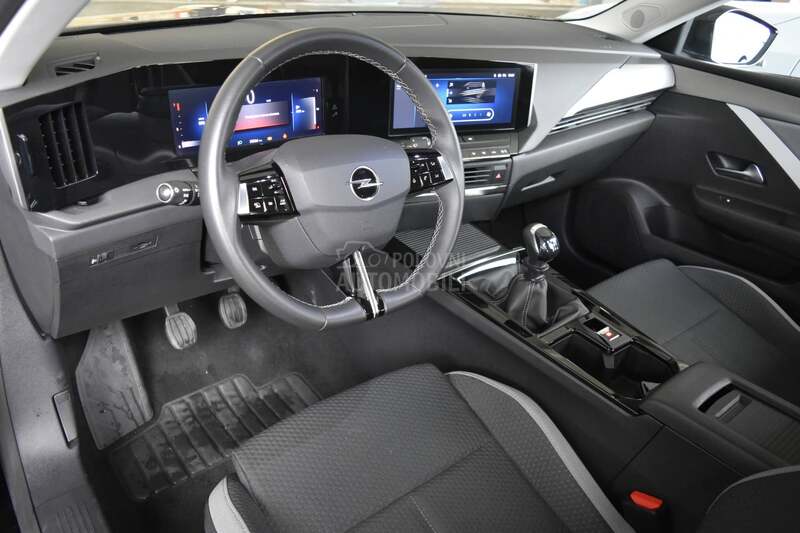 Opel Astra L Edition MT