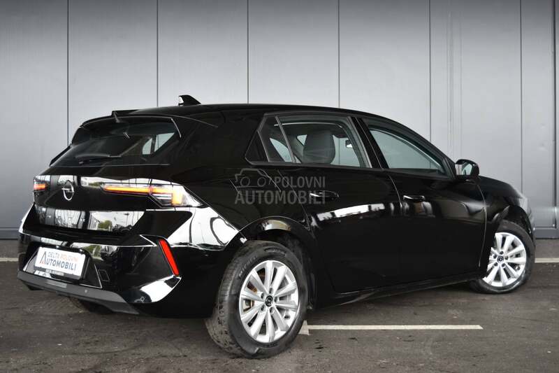 Opel Astra L Edition MT