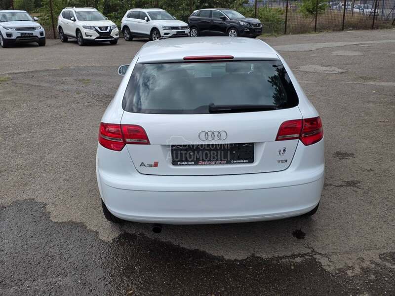Audi A3 1.6td  NAV I/ALU