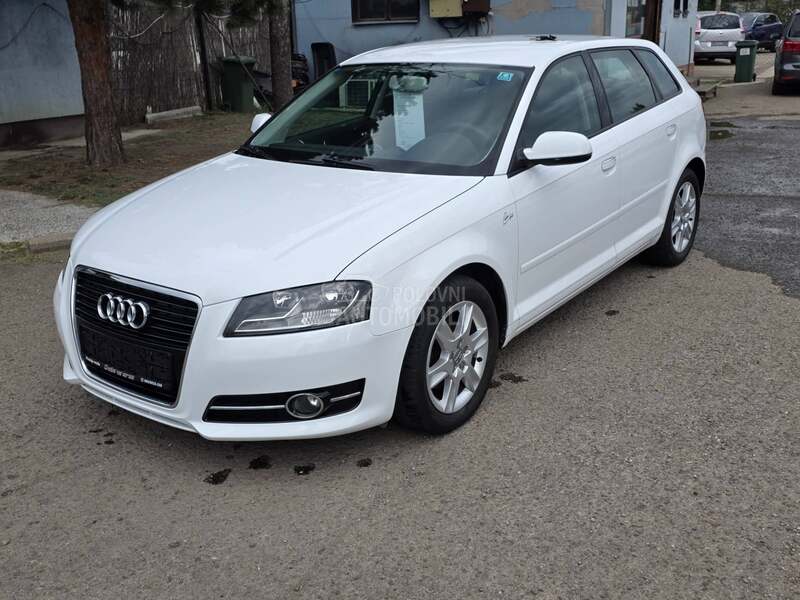 Audi A3 1.6td  NAV I/ALU