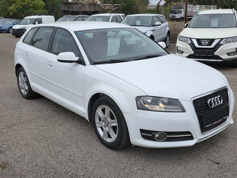 Audi A3 1.6td  NAV I/ALU