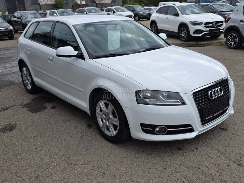 Audi A3 1.6td  NAV I/ALU