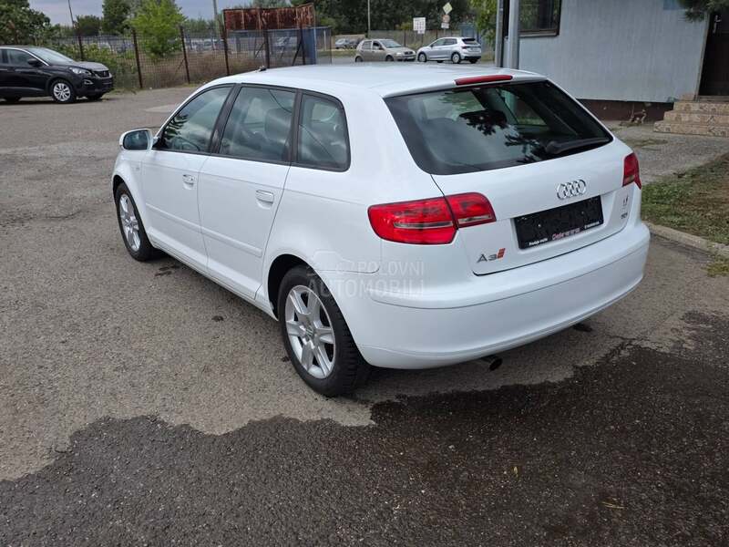 Audi A3 1.6td  NAV I/ALU