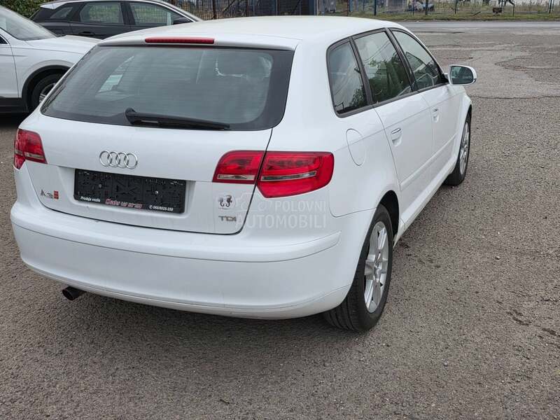 Audi A3 1.6td  NAV I/ALU
