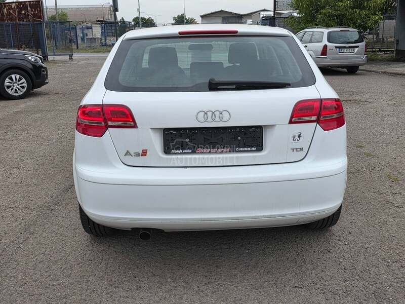 Audi A3 1.6td  NAV I/ALU