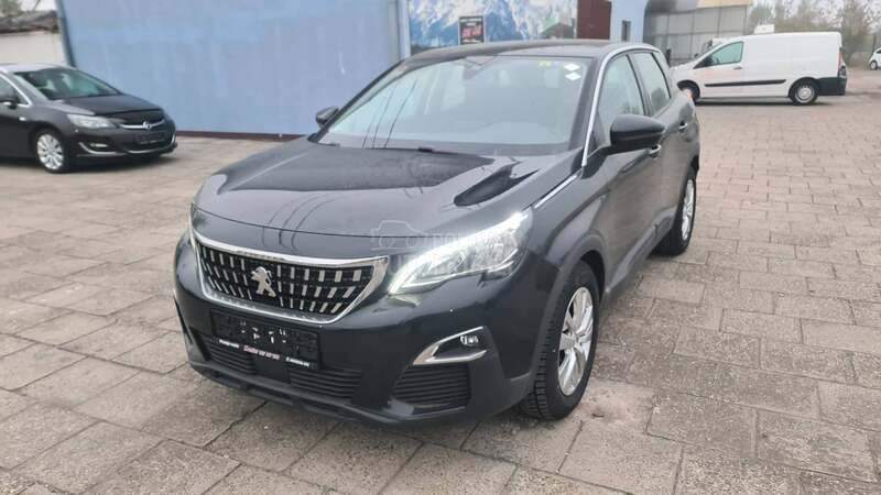 Peugeot 3008 1.5hdi LED/ NAV I
