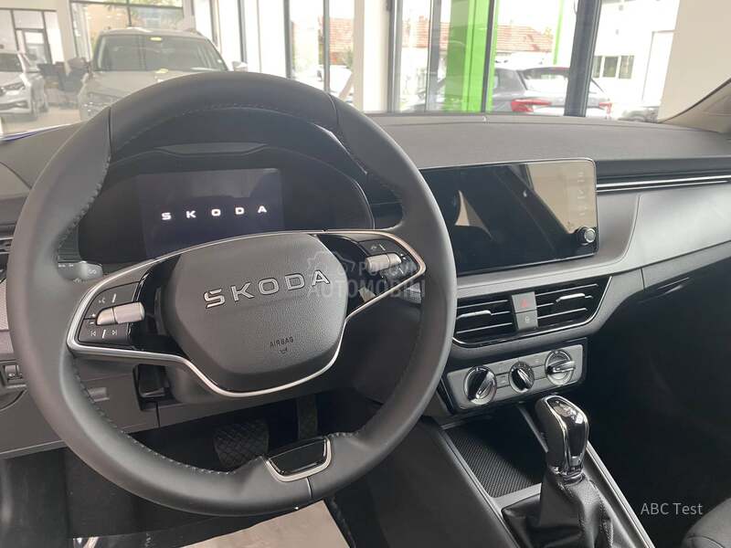 Škoda Kamiq Essence Plus DSG