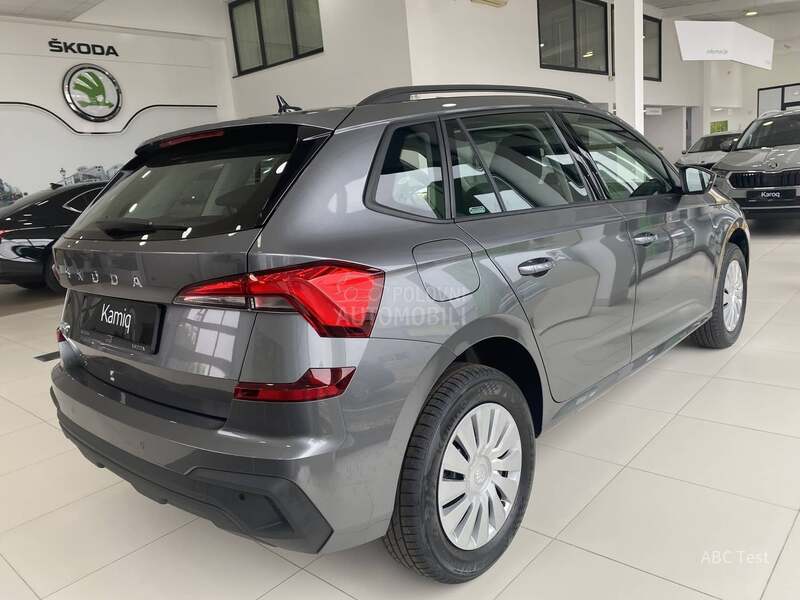 Škoda Kamiq Essence Plus DSG