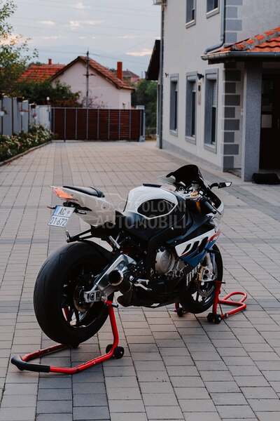 BMW S1000RR