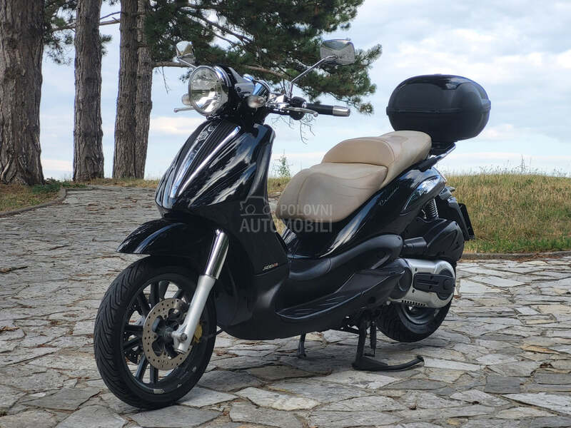 Piaggio Beverly Cruiser 500