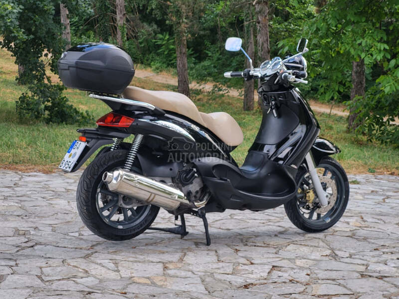 Piaggio Beverly Cruiser 500
