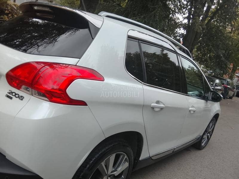 Peugeot 2008 1.2