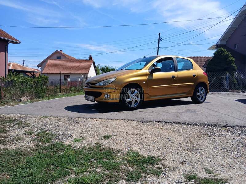 Peugeot 206 