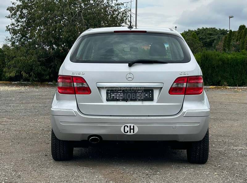 Mercedes Benz B 180 B180
