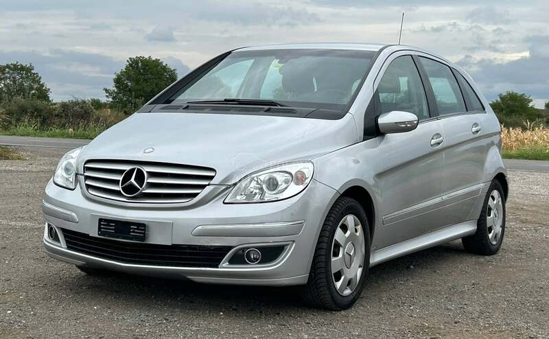 Mercedes Benz B 180 B180