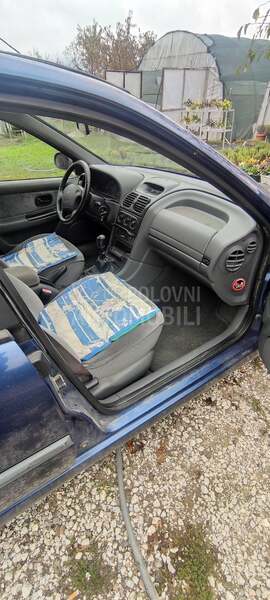 Renault Laguna 