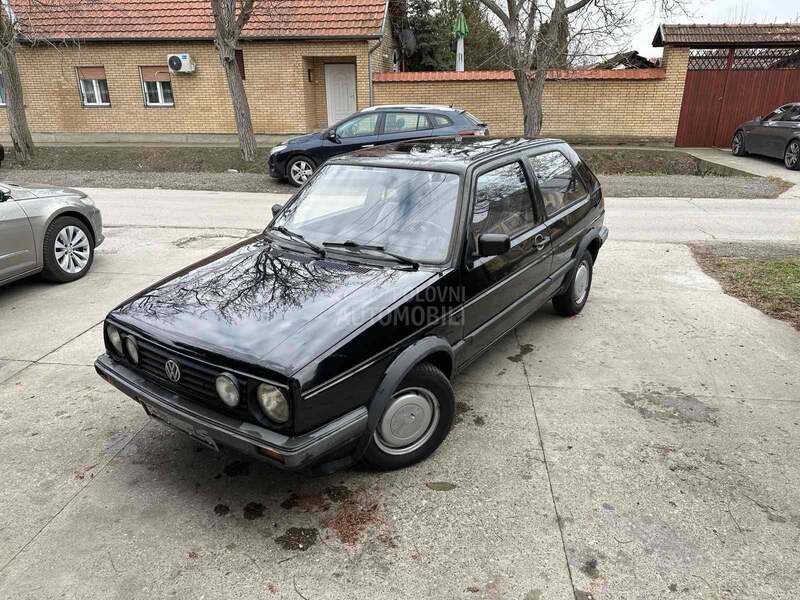 Volkswagen Golf 2 1.6 FABRIKA