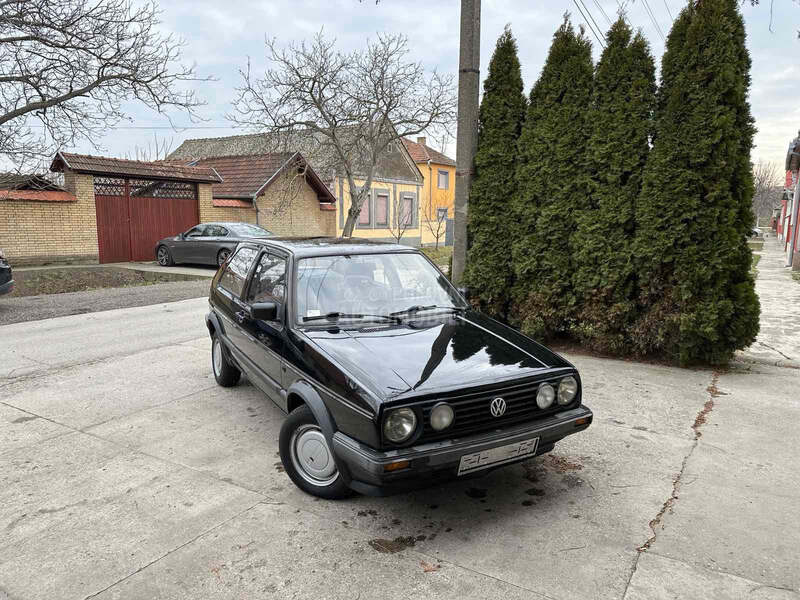Volkswagen Golf 2 1.6 FABRIKA