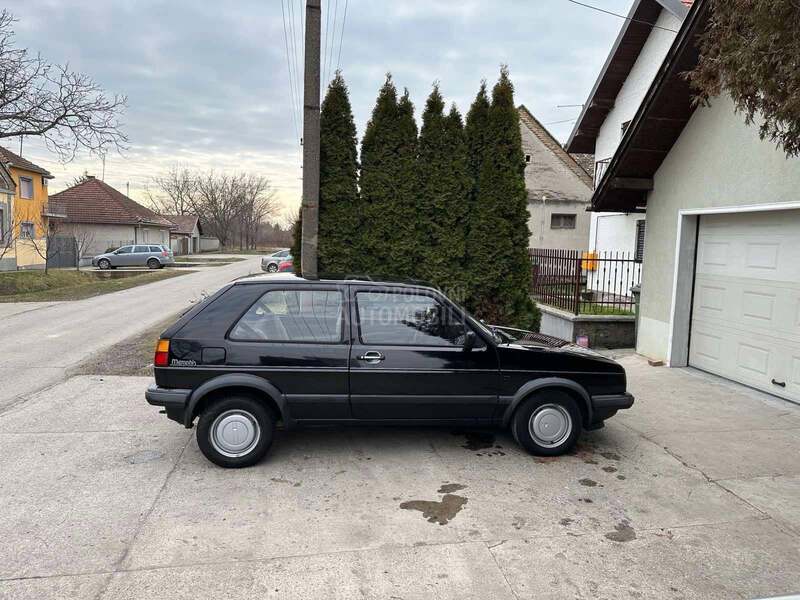 Volkswagen Golf 2 1.6 FABRIKA