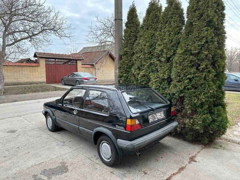 Volkswagen Golf 2 1.6 FABRIKA