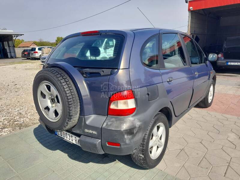 Renault Scenic 2.0 4x4