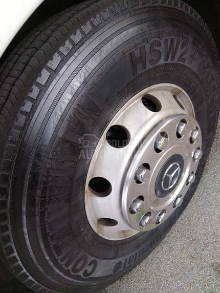 Mercedes Benz Tourismo