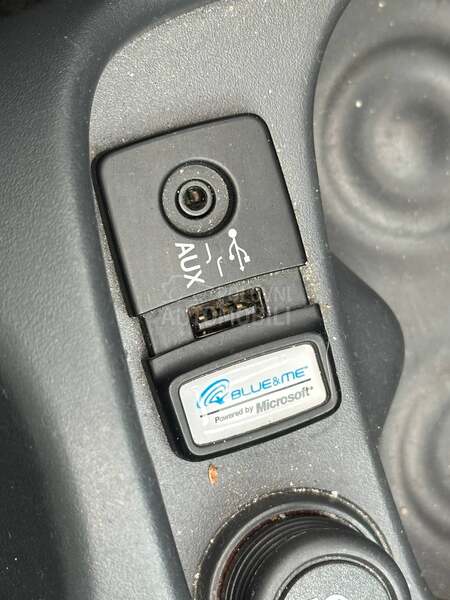 Fiat 500C CH/NAVl/interscope