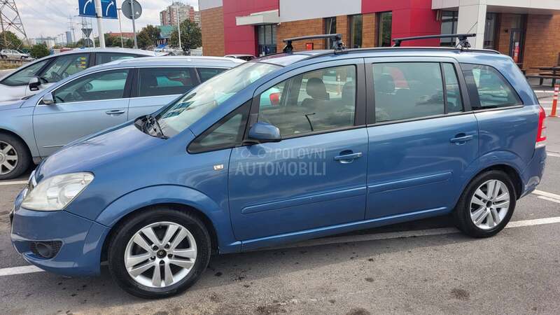 Opel Zafira 