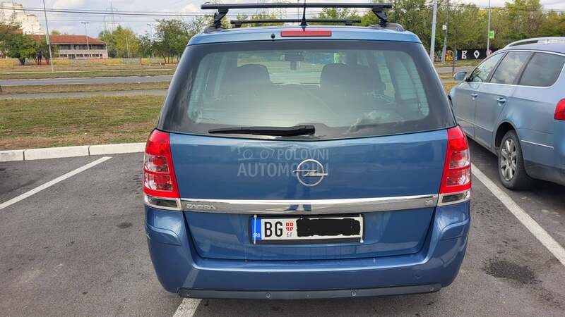 Opel Zafira 