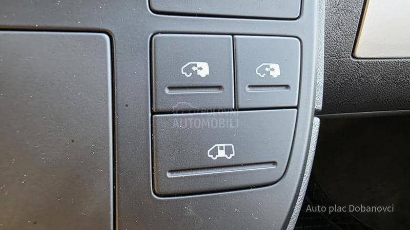 Volkswagen Multivan 2.0 TDI HIGH-LINE