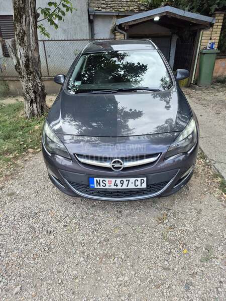 Opel Astra J cdti