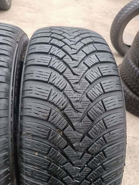 Falken 205/55 R16 Zimska
