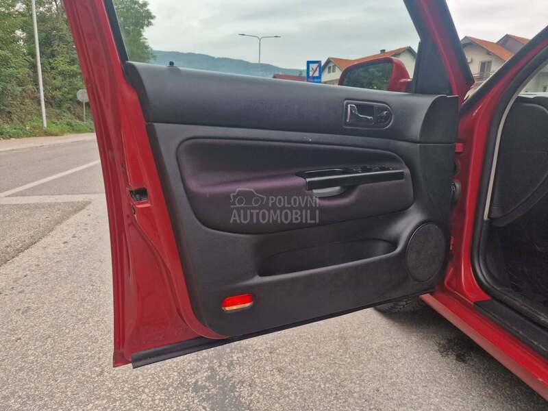 Volkswagen Golf 4 N.OV