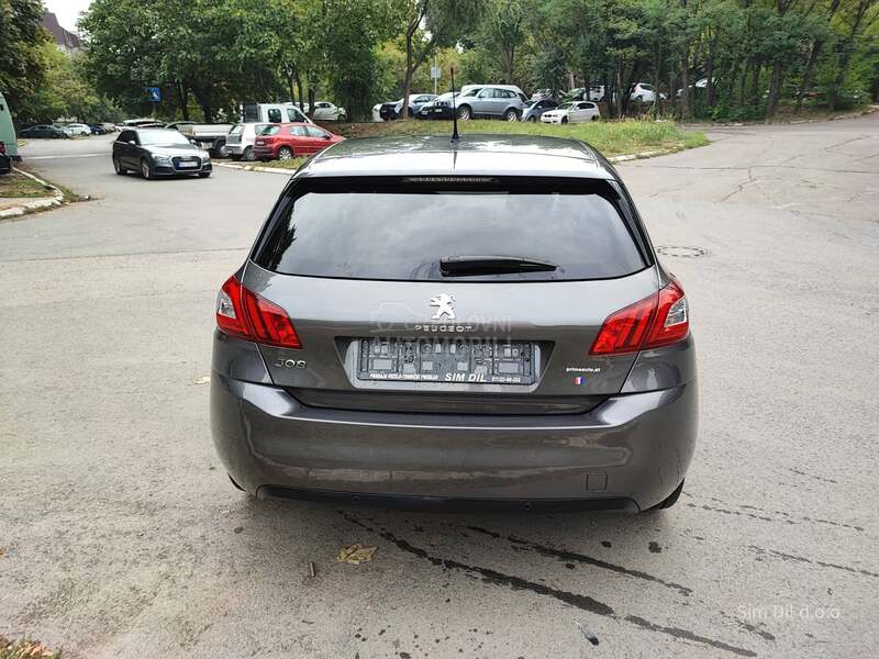 Peugeot 308 1.2